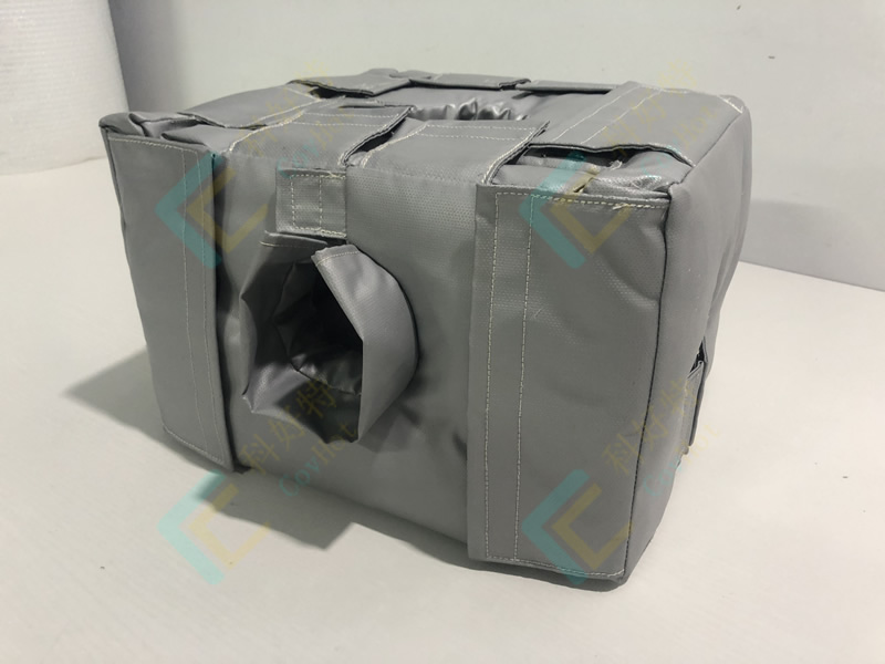 可拆卸式<a href=http://www.89986.cn/e/tags/?tagname=%E4%BF%9D%E6%B8%A9%E5%A5%97 target=_blank class=infotextkey>保溫套</a>