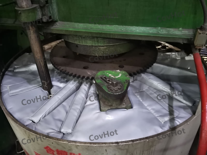 硫化機(jī)<a href=http://www.89986.cn/e/tags/?tagname=%E5%8F%AF%E6%8B%86%E5%8D%B8%E4%BF%9D%E6%B8%A9%E5%A5%97 target=_blank class=infotextkey>可拆卸<a href=http://www.89986.cn/e/tags/?tagname=%E4%BF%9D%E6%B8%A9%E5%A5%97 target=_blank class=infotextkey>保溫套</a></a>