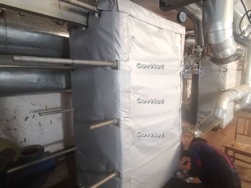 板式<a href=http://www.89986.cn/e/tags/?tagname=%E6%8D%A2%E7%83%AD%E5%99%A8%E4%BF%9D%E6%B8%A9 target=_blank class=infotextkey>換熱器保溫</a>,<a href=http://www.89986.cn/e/tags/?tagname=%E5%8F%AF%E6%8B%86%E5%8D%B8%E4%BF%9D%E6%B8%A9%E5%A5%97 target=_blank class=infotextkey>可拆卸<a href=http://www.89986.cn/e/tags/?tagname=%E4%BF%9D%E6%B8%A9%E5%A5%97 target=_blank class=infotextkey>保溫套</a></a>